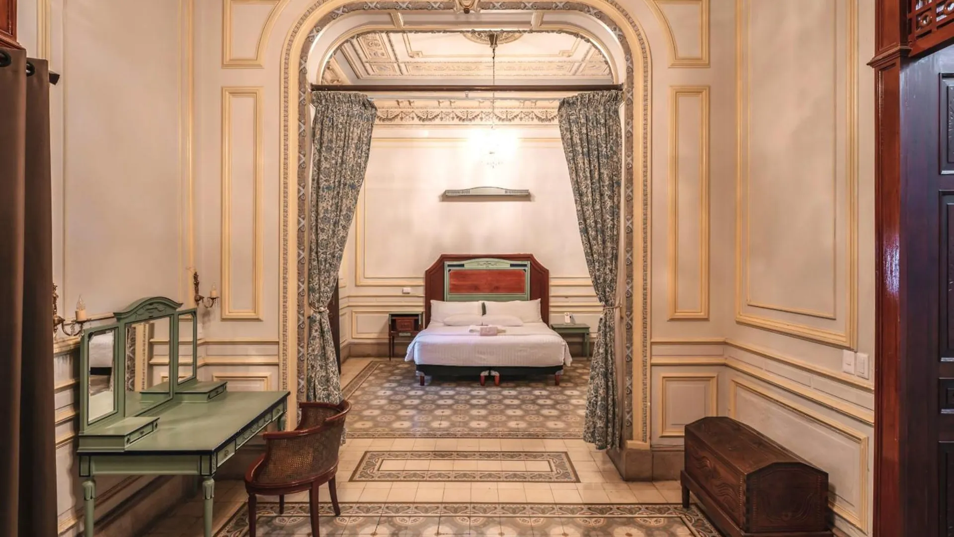 Hotel Real Toledo By Kavia Mérida