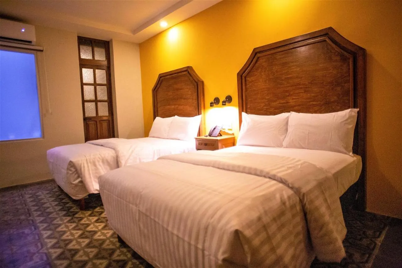 Hotel Real Toledo By Kavia Merida 3*,  Mexico