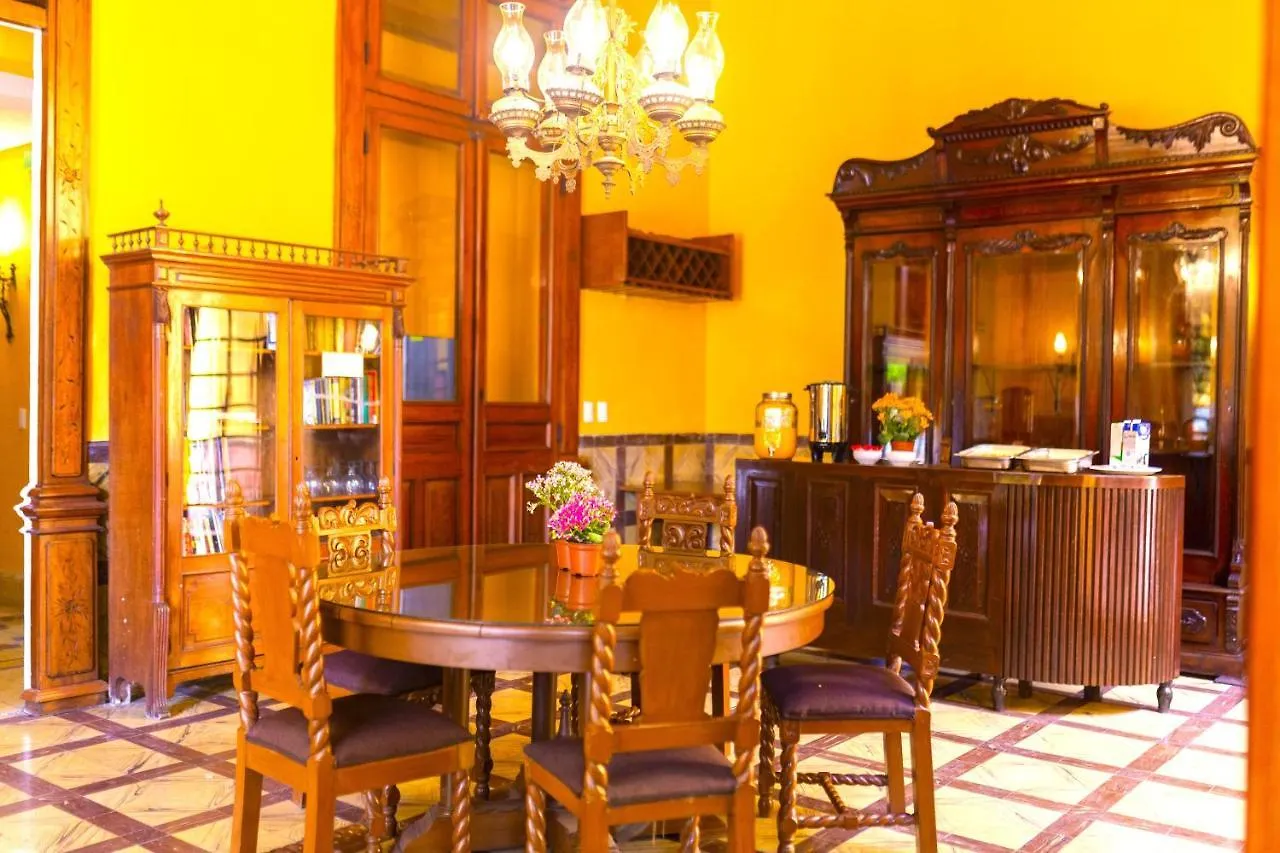 Hotel Real Toledo By Kavia Merida