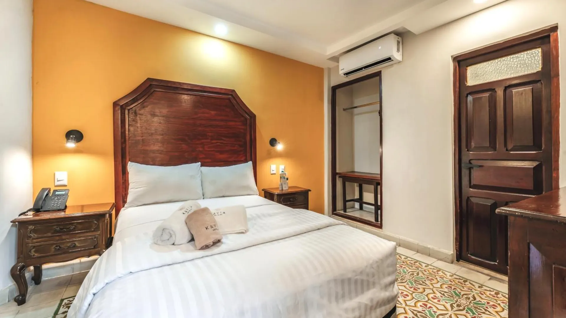 Hotel Real Toledo By Kavia Merida