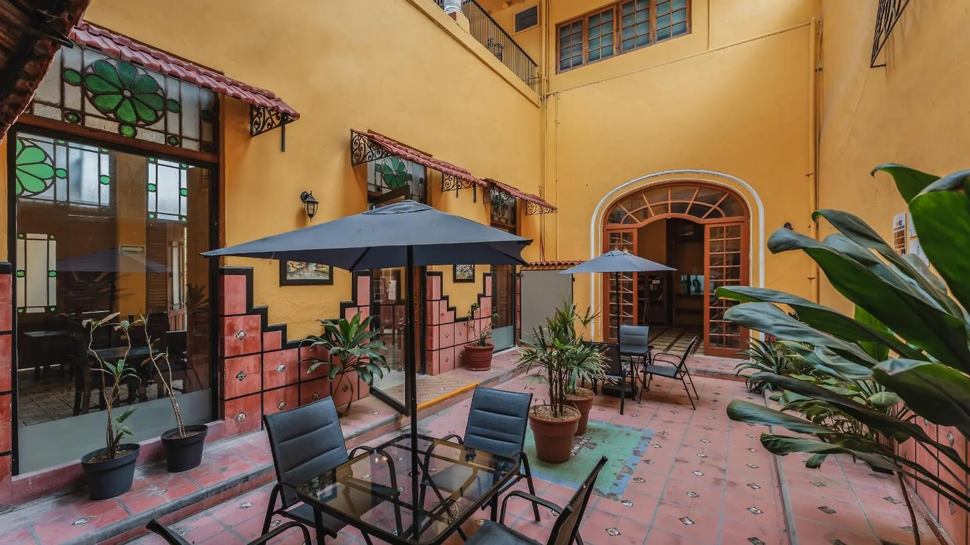 Hotel Real Toledo By Kavia Merida